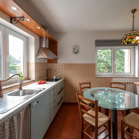 Large Family Sabrina On Two Floors Apartman Poreč