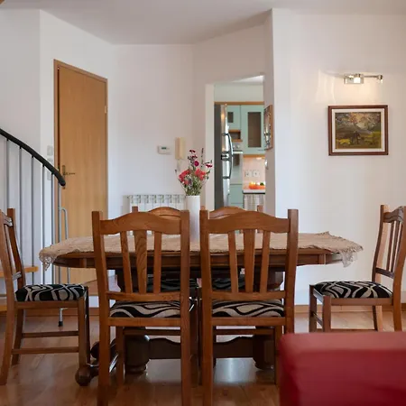 Large Family Sabrina On Two Floors Apartmán