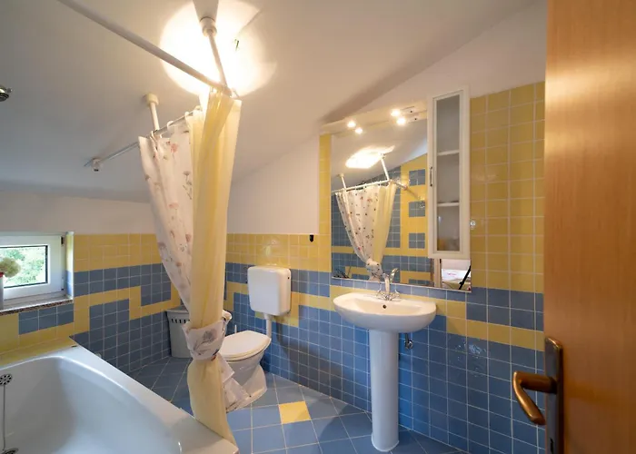 Large Family Sabrina On Two Floors Apartment *