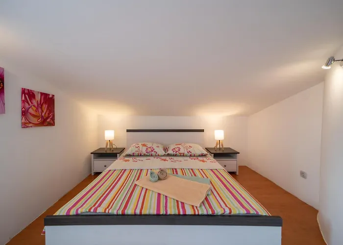 Large Family Sabrina On Two Floors * Porec