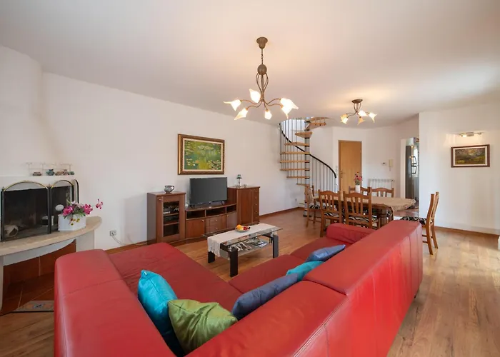 Large Family Sabrina On Two Floors Porec